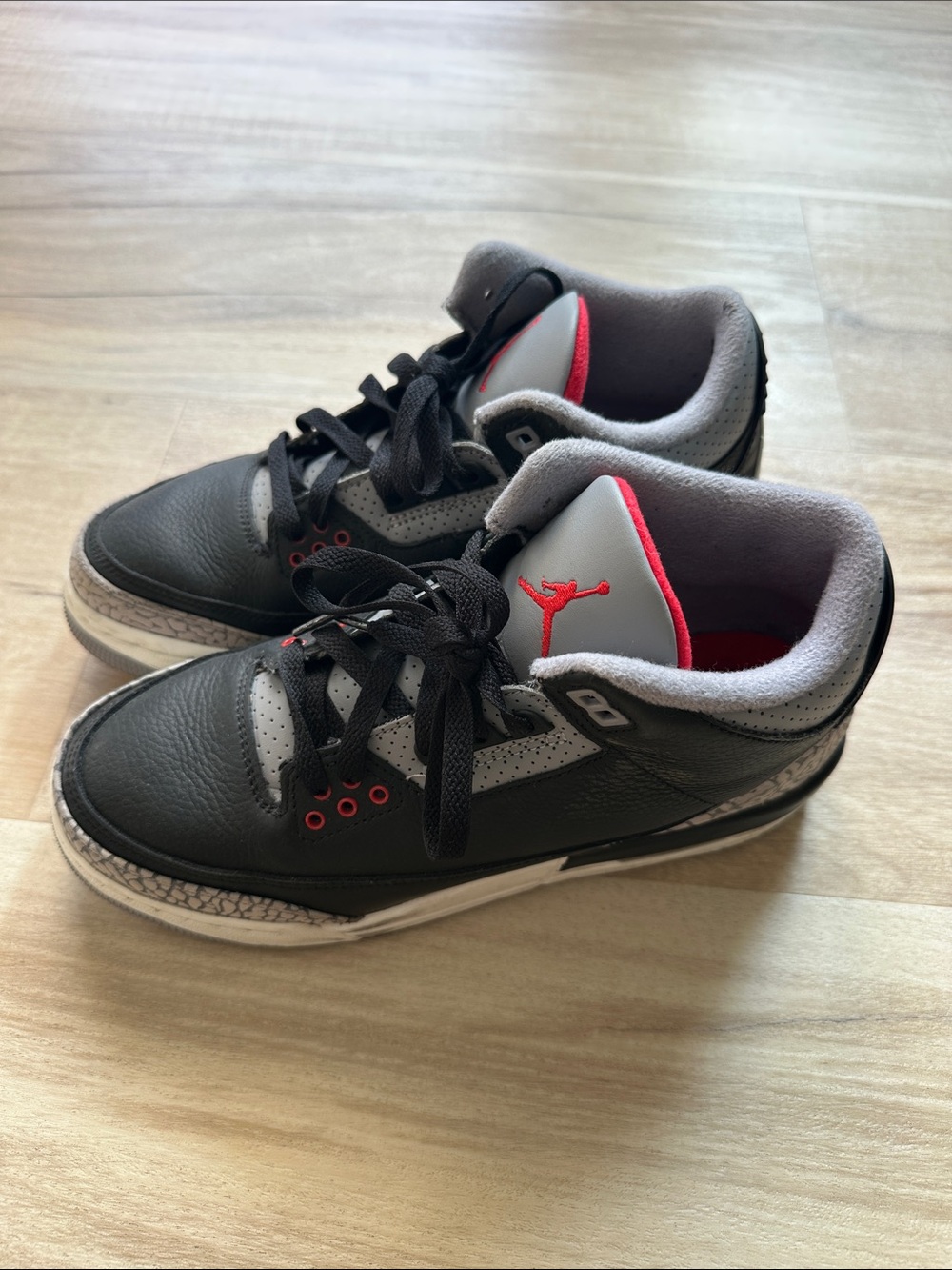 Air Jordans size Y7 Kids Black, Grey & Red High-Top Sneakers
